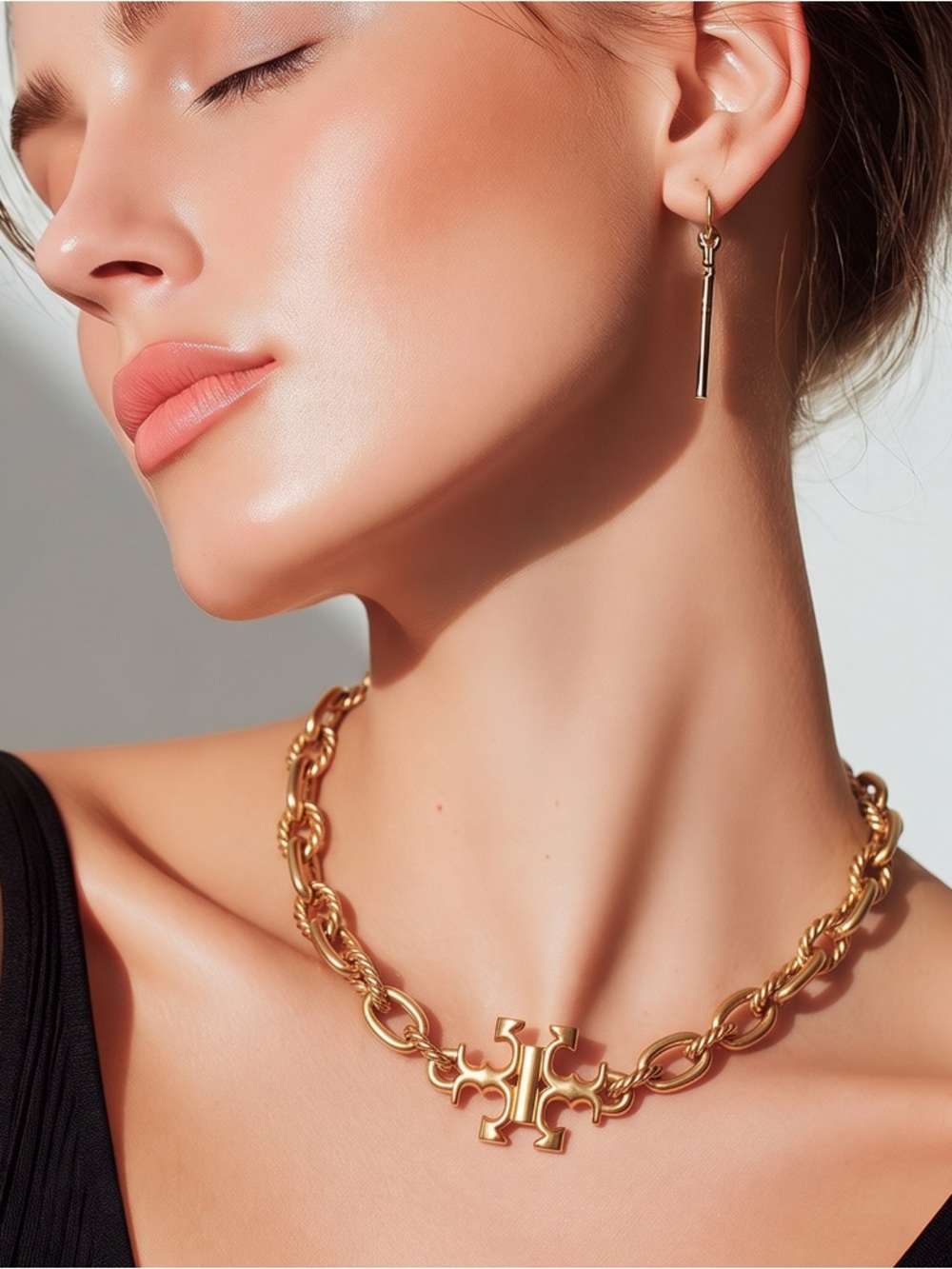 🛑Price Drop 🛑Tory Burch Signature Bar Gold Link Necklace.